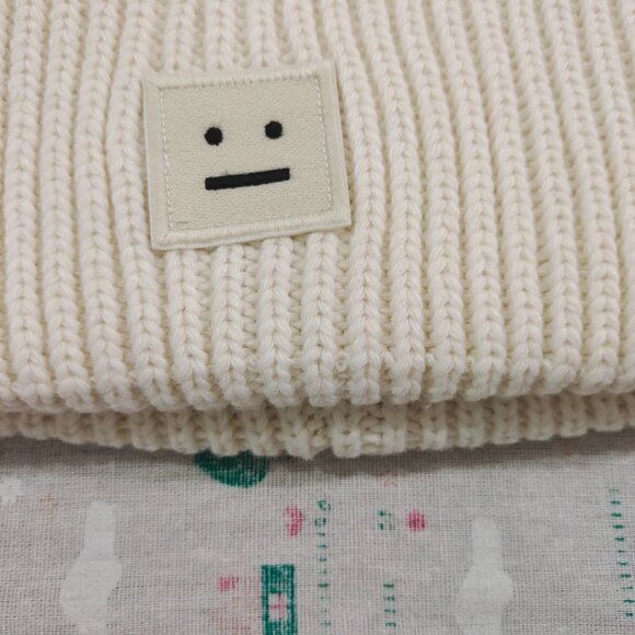Acne Studios White Wool Knit Hat - Picture 7 of 7